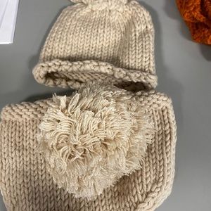 Lil rabbit newborn set